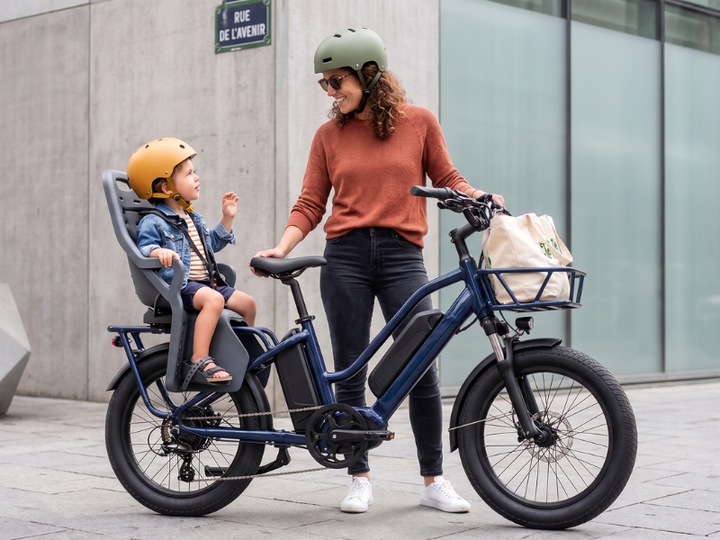 Peut on mettre un siège bébé sur tous les vélos ? Notre guide de compatibilité