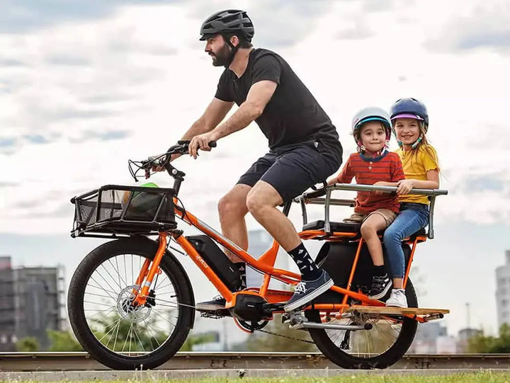 Quel vélo cargo choisir pour transporter deux enfants ? Le guide complet 2026