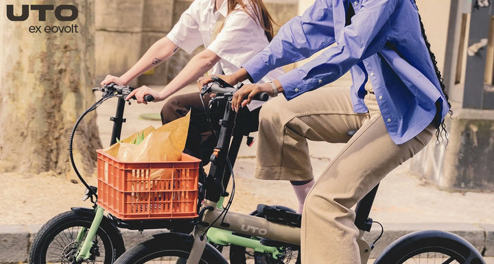 Quelles sont les différences entre les vélos électriques pliants OG et PRO de chez Uto, ex Eovolt