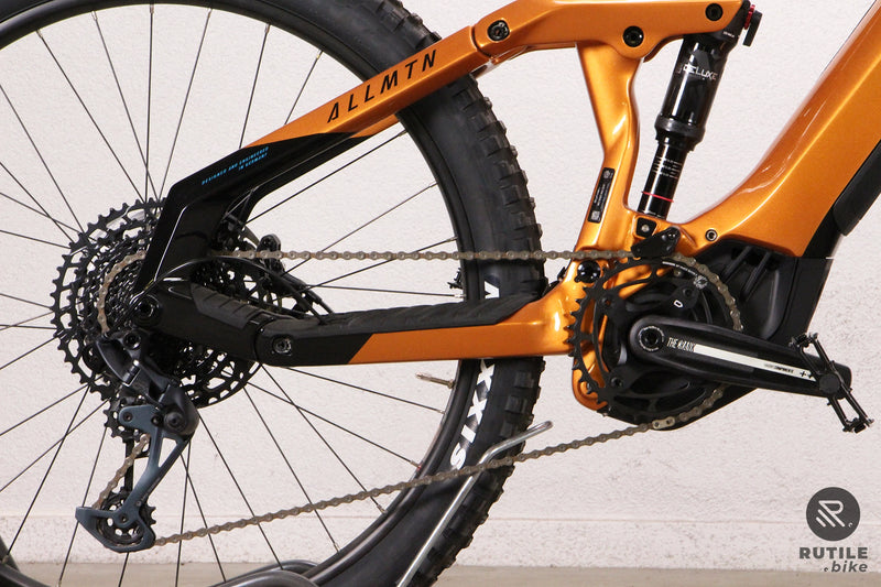 Vélo électrique Haibike AllMtn CF 6 Vélo électrique vtt - Rutile