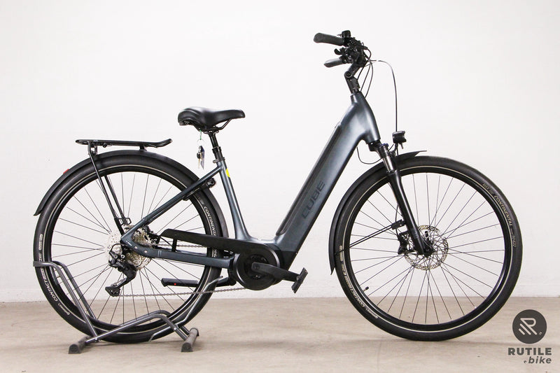 Vélo électrique Cube Supreme Vélo électrique ville - Rutile