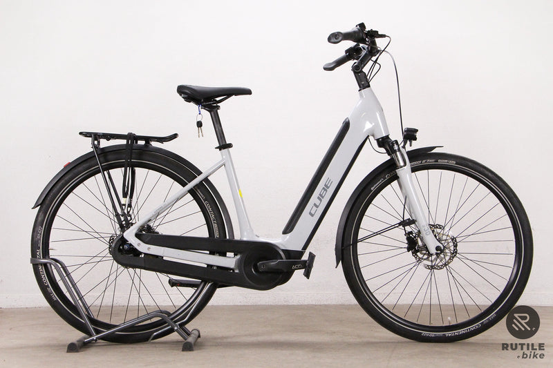 Vélo électrique Cube Supreme Hybrid ONE 400 Vélo électrique ville - Rutile
