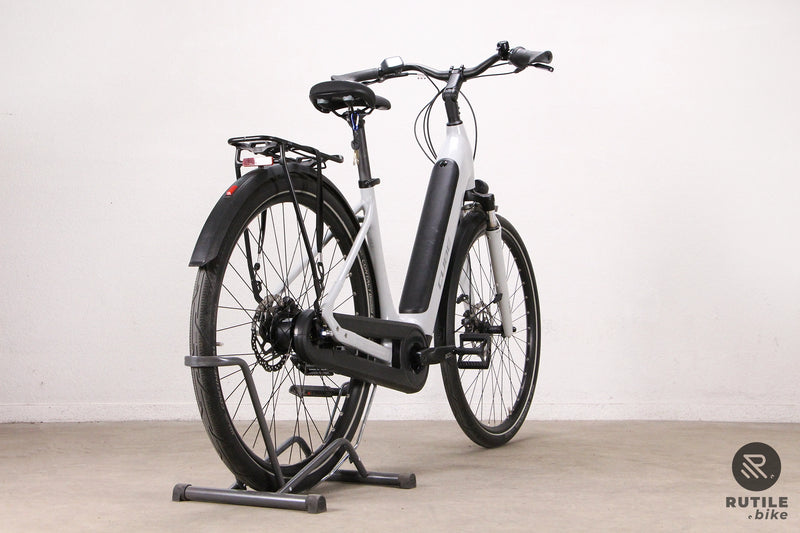 Vélo électrique Cube Supreme Hybrid ONE 400 Vélo électrique ville - Rutile