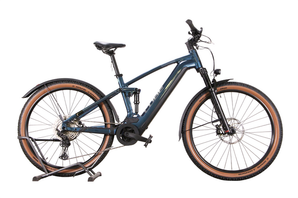 Cube Stereo Hybrid 120 Race 750 29