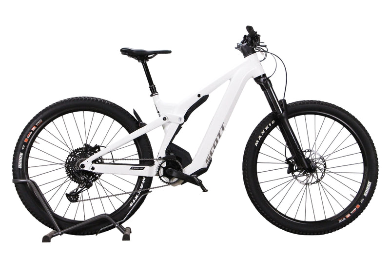 Scott Contessa Stike