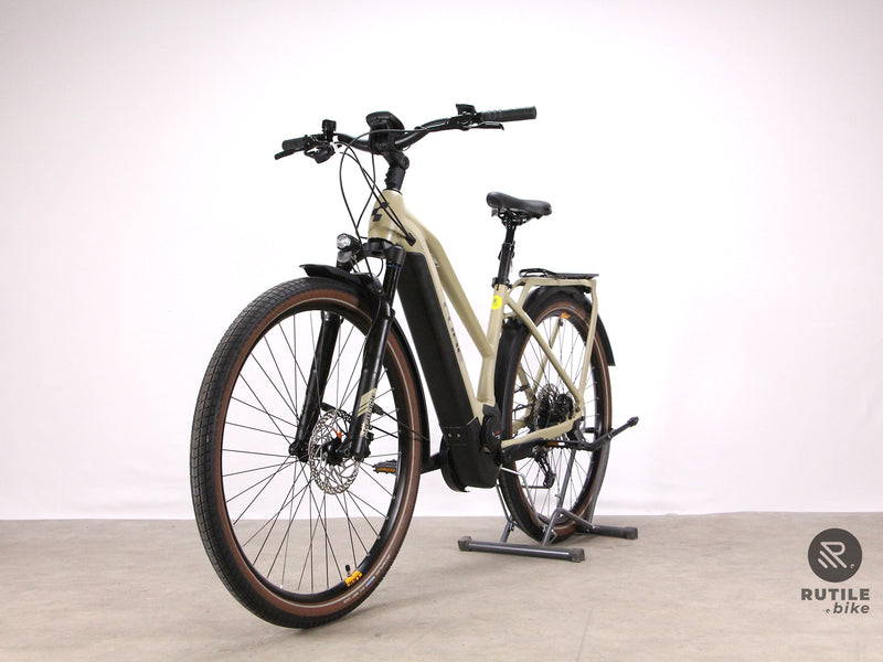 Cube Kathmandu Hybrid Pro 625