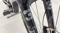 Focus JAM² 6.9 Gris L