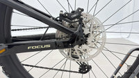 Focus THRON² 6.8 Gris L