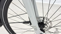 Cube Supreme Hybrid ONE 500 Gris