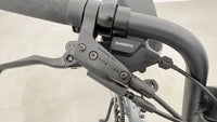 UTO OG200 Gris Graphite + Pare Jupe