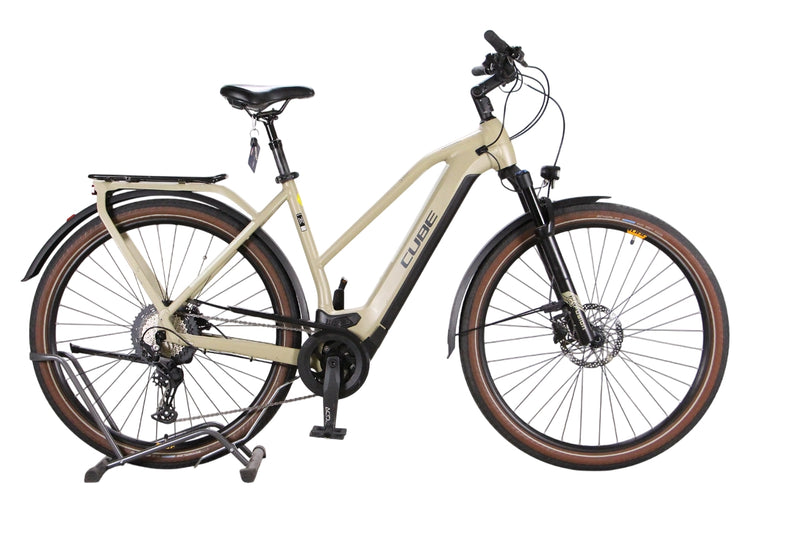 Cube Kathmandu Hybrid Pro