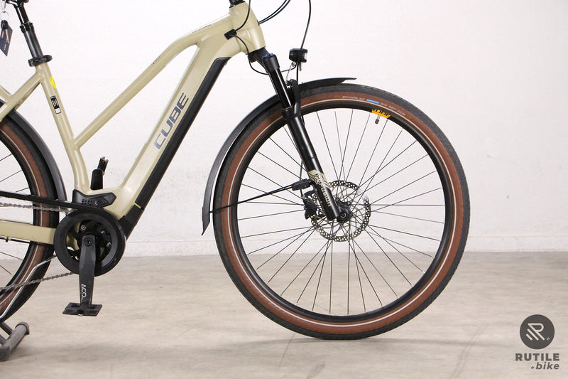 Cube Kathmandu Hybrid Pro