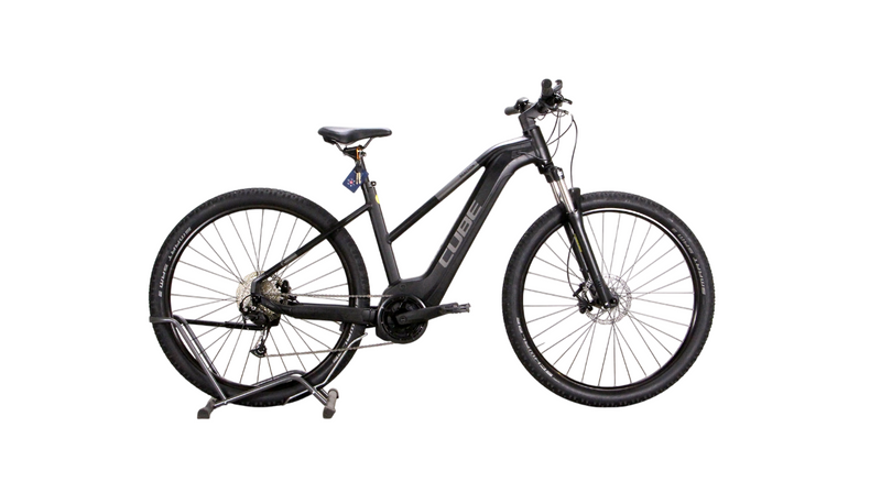 Cube Reaction Hybrid Performance Trapez