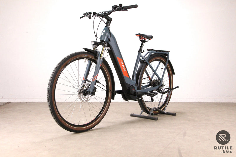 Vélo électrique Cube Kathmandu hybrid one Vélo électrique ville - Rutile