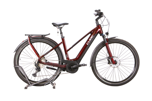 Vélo électrique Cube Bikes Touring Hybrid EXC 625 red Vélo électrique vtc - Rutile