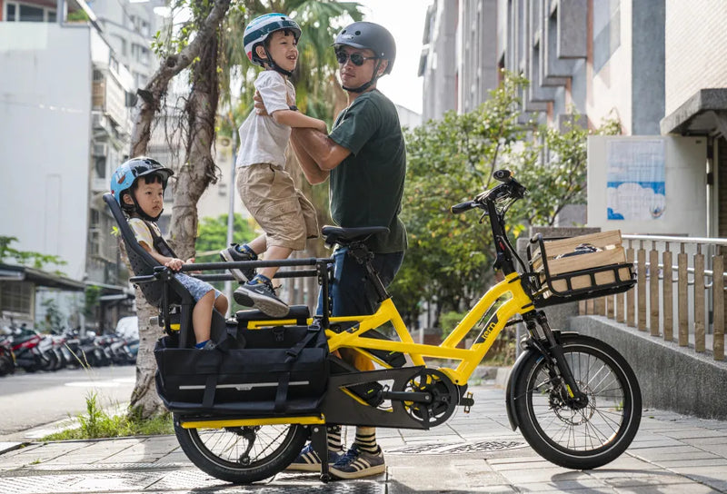 Vélo longtail tern GSD avec 2 enfants